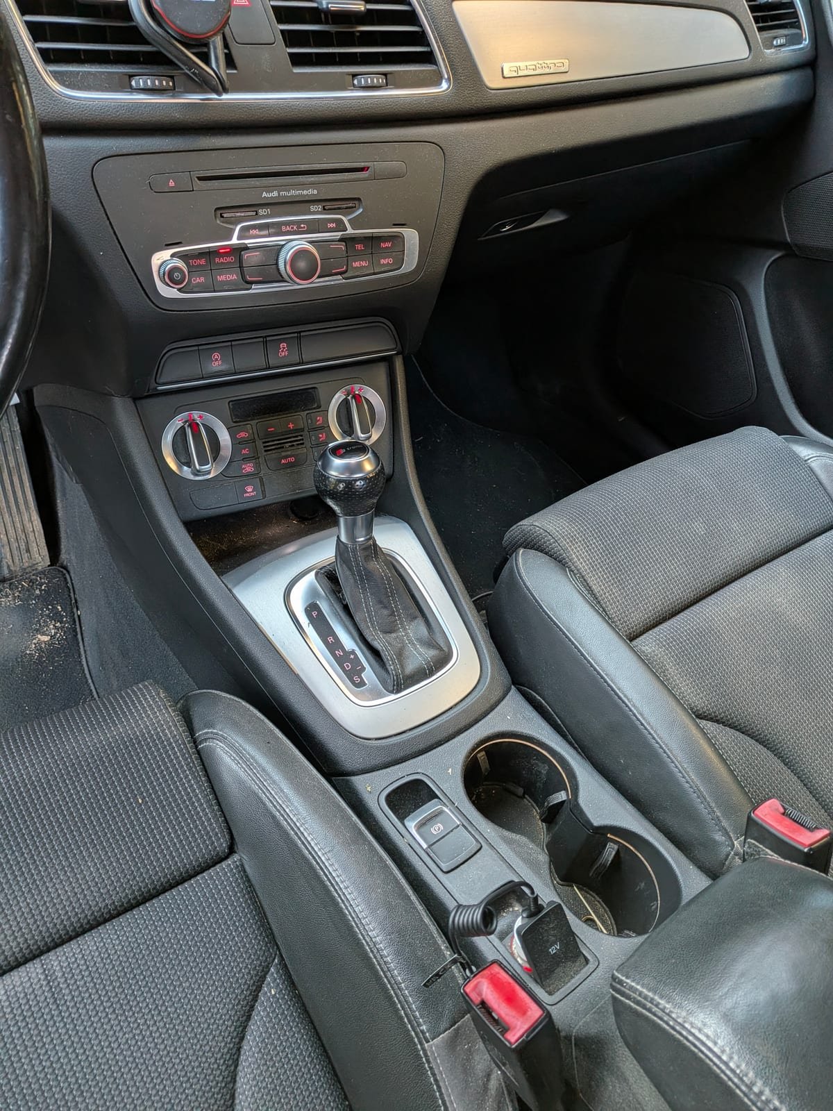 Avant nettoyage intérieur Audi