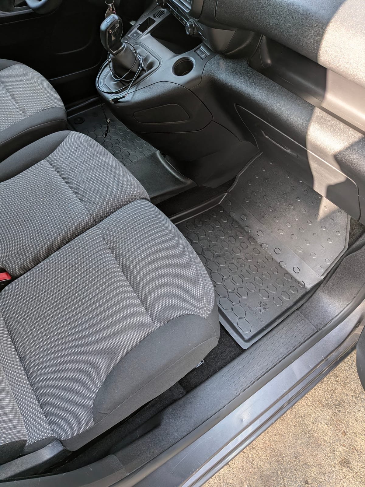 Après nettoyage cabine utilitaire Peugeot Partner